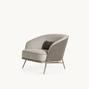 Fotel na metalowych nóżkach Visionnaire luksusowe meble Luxarte